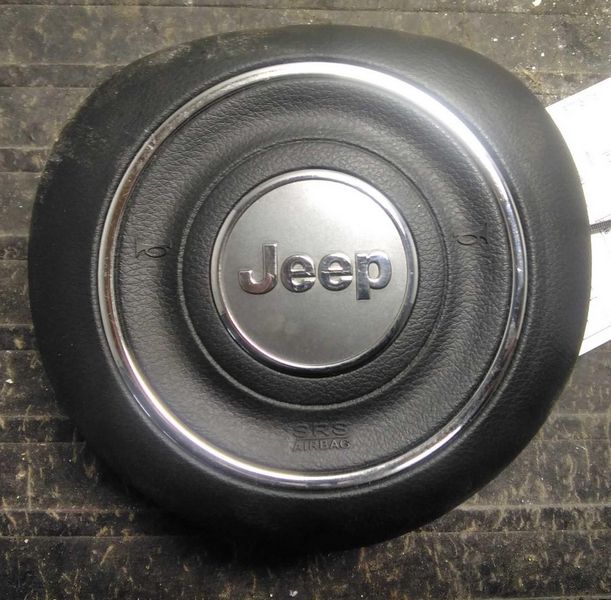 2015 - 2017 Jeep Renegade Left Driver Side Steering Wheel Airbag Black OEM 15-17
