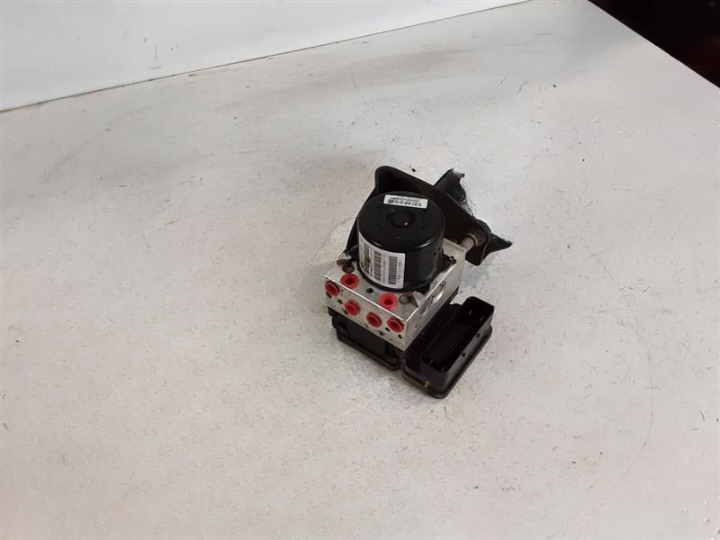 2014-2019 Dodge Journey ABS Anti-Lock Brake Pump Assembly OEM  AT
