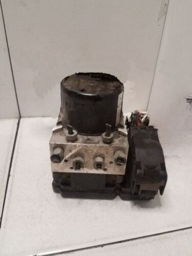 2011-2016 Cadillac SRX ABS Anti-Lock Brake Pump Assembly Without Adaptive Cruise